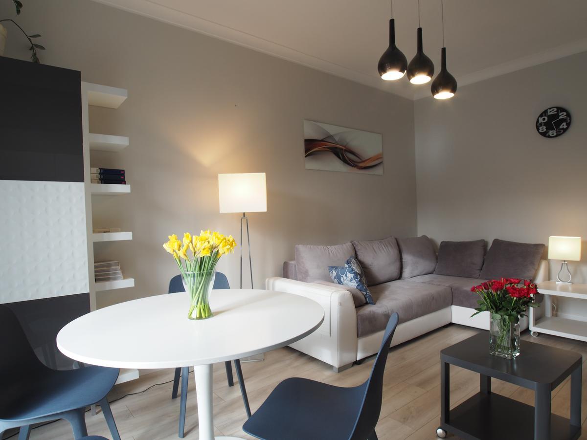 Grand Tourist Goth 1/5 Rajska Str Appartement Gdańsk Buitenkant foto